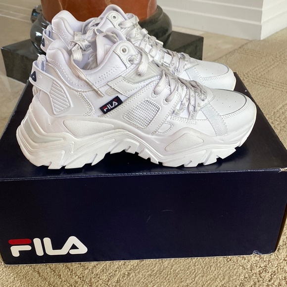 fila trainers size 7